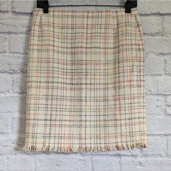 Akris Punto Tweed Lurex Fringed Mini Skirt 4 Cream Multicolor Business Office - Picture 3 of 7